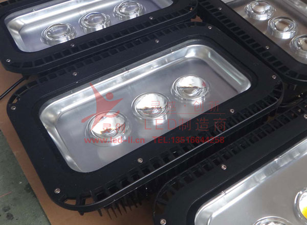 大功率LED投光灯150W